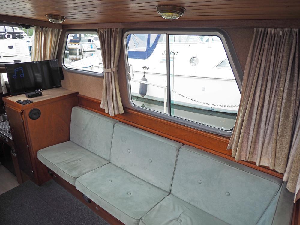 Steuerhaus, Innenausstattung